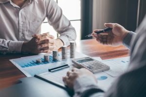 Read more about the article What Services Should High-Net-Worth Clients Expect From an Advisor?
